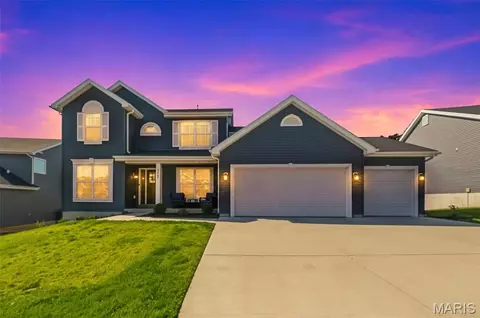 17483 Wyman Ridge Dr, Eureka, MO 63025