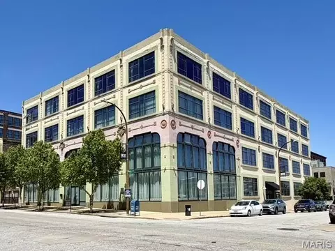 2201 Locust St #408 & 409, Saint Louis, MO 63103
