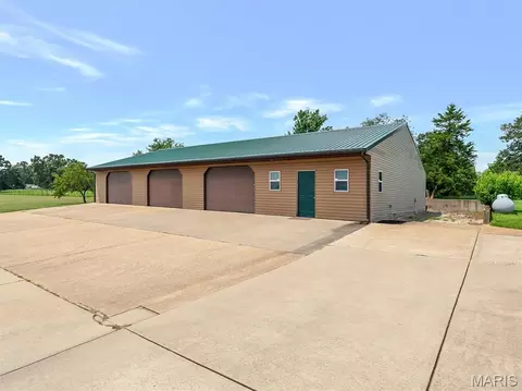 Exterior - 245 Chickadee Ln, Sullivan, MO 63080 photo 15 of 19