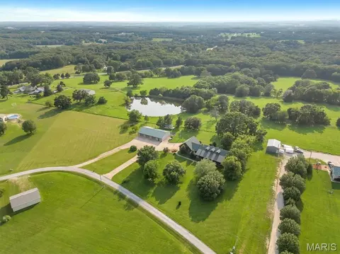 View/Area - 245 Chickadee Ln, Sullivan, MO 63080 photo 3 of 6