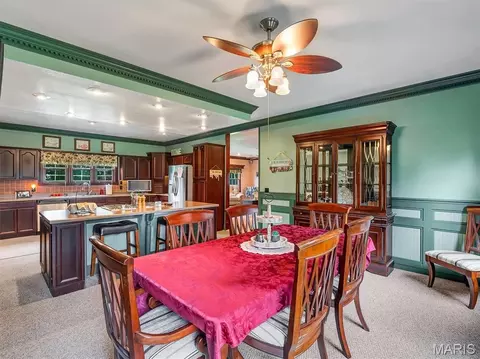 Dining - 245 Chickadee Ln, Sullivan, MO 63080 photo 2 of 2
