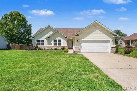 615 Arrowhead Ln, Union, MO 63084