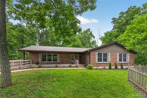 3830 Dutch Hollow Ln, Wildwood, MO 63069