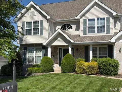 11717 Beaverton Dr, Bridgeton, MO 63044