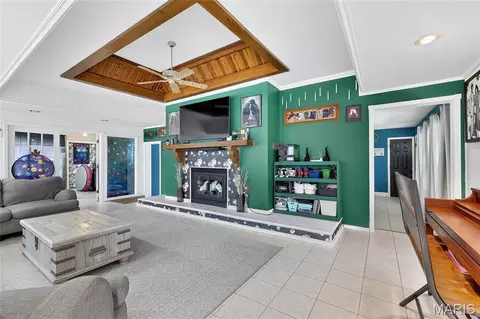 Living - 622 Idaho Dr, Arnold, MO 63010 photo 6 of 8