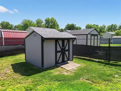 Exterior - 622 Idaho Dr, Arnold, MO 63010 photo 5 of 13