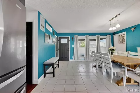 Entry Way - 622 Idaho Dr, Arnold, MO 63010 photo 2 of 2