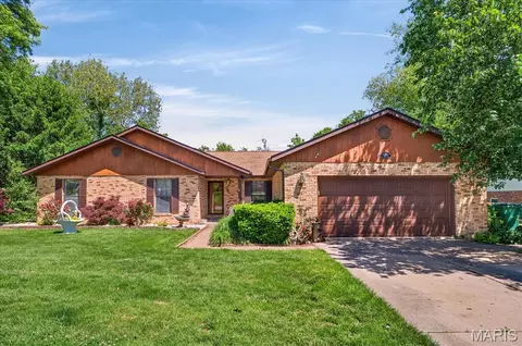 1253 Tanglewood Trce, O'fallon, IL 62269