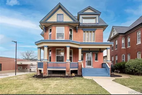 205 S Illinois St, Belleville, IL 62220