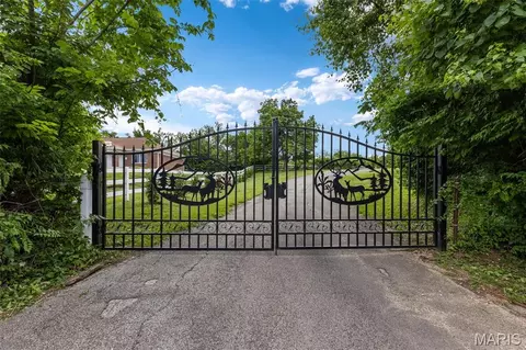 5444 Lemay Ferry Rd, Saint Louis, MO 63129