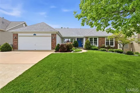 1357 Crooked Stick Dr, O'fallon, MO 63366
