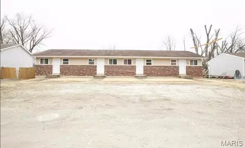 234 Cool Valley Dr, Fenton, MO 63026
