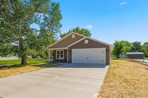 Other - 256 Walnut St, Hawk Point, MO 63349 photo 2 of 6