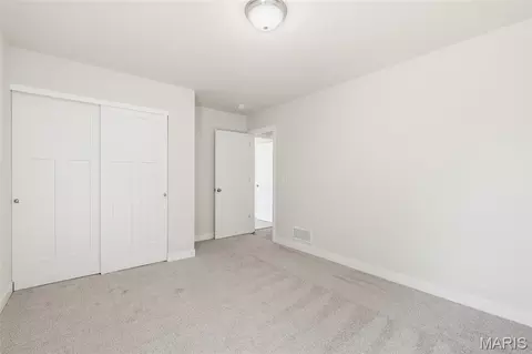 Bedroom - 256 Walnut St, Hawk Point, MO 63349 photo 4 of 7