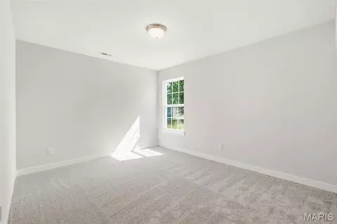 Bedroom - 256 Walnut St, Hawk Point, MO 63349 photo 3 of 7