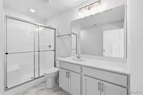 Bath - 256 Walnut St, Hawk Point, MO 63349 photo 5 of 5