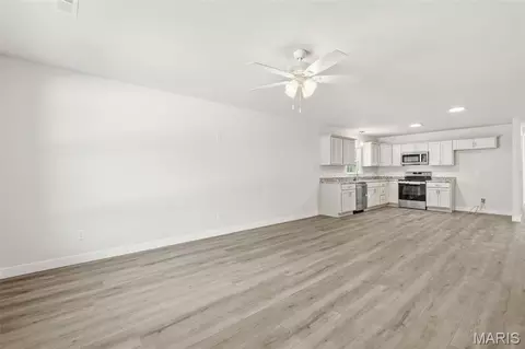 Living - 256 Walnut St, Hawk Point, MO 63349 photo 1 of 4