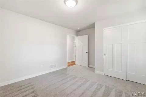 Bedroom - 256 Walnut St, Hawk Point, MO 63349 photo 2 of 7