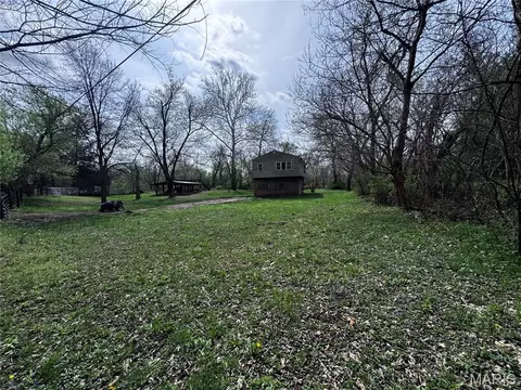 Exterior - 7220 7218 Twin River Rd, Eureka, MO 63025 photo 7 of 23