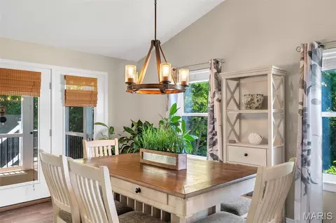 Dining - 1233 Powell Pl, Pacific, MO 63069 photo 1 of 4