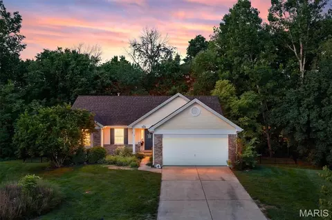 Exterior - 1233 Powell Pl, Pacific, MO 63069 photo 1 of 9