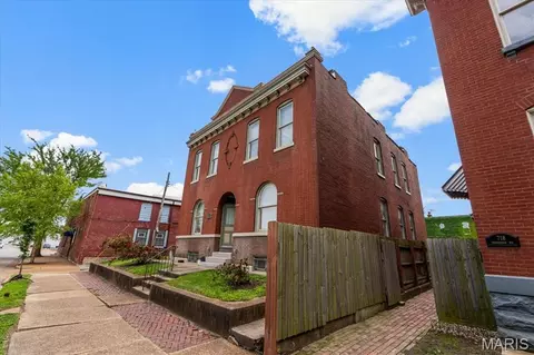 712-14 Shenandoah Ave, Saint Louis, MO 63104