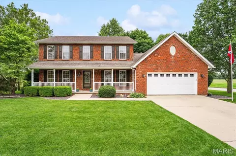 320 Summers Trce, Belleville, IL 62220