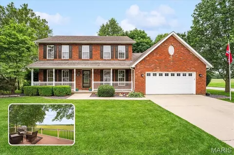320 Summers Trce, Belleville, IL 62220