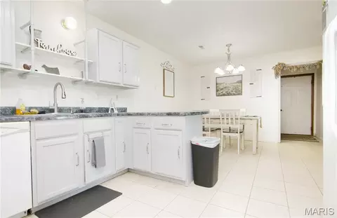 Kitchen - 29828 Anthony Rd, Falcon, MO 65470 photo 1 of 2