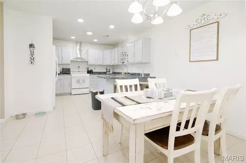 Dining - 29828 Anthony Rd, Falcon, MO 65470 photo 2 of 2