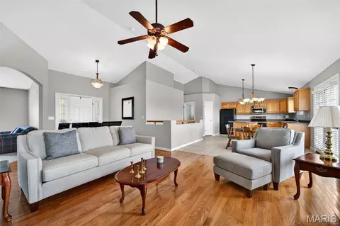 Other - 1214 Sunny Ridge Dr, O'fallon, MO 63366 photo 2 of 9