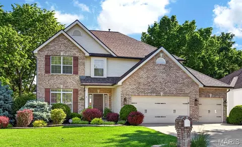 4088 Jacobs Lndg, Saint Charles, MO 63304