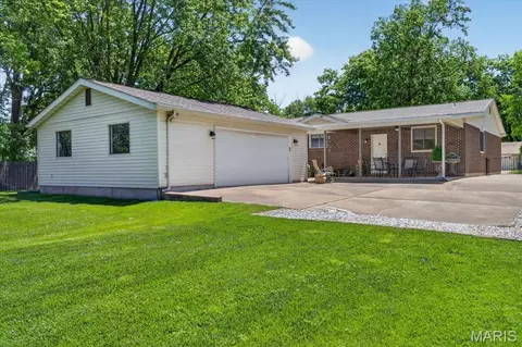 Exterior - 1339 Virginia Dr, Ellisville, MO 63011 photo 8 of 12