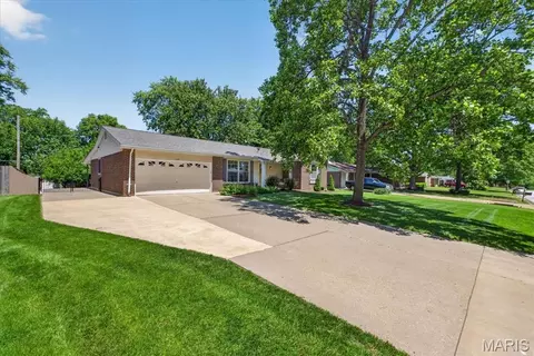 Exterior - 1339 Virginia Dr, Ellisville, MO 63011 photo 11 of 12