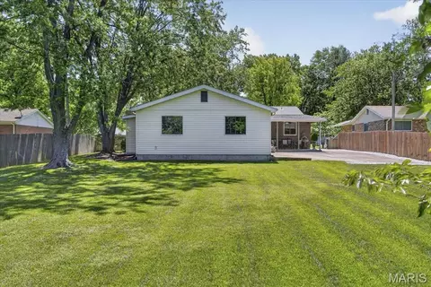 Exterior - 1339 Virginia Dr, Ellisville, MO 63011 photo 7 of 12