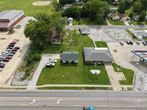 825 Hartman Dr, Red Bud, IL 62278 photo 12