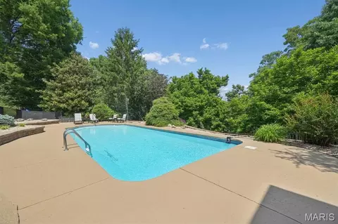 Exterior - 4124 Alt Rd, Eureka, MO 63025 photo 5 of 13