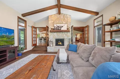 Living - 4124 Alt Rd, Eureka, MO 63025 photo 3 of 3