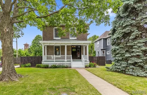 Undisclosed, Maplewood, MO 63143