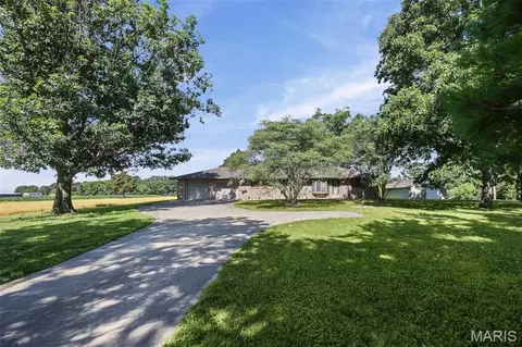 4907 State Route 159, Red Bud, IL 62278