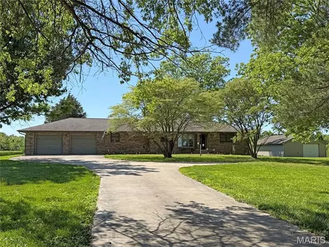 4907 State Route 159, Red Bud, IL 62278