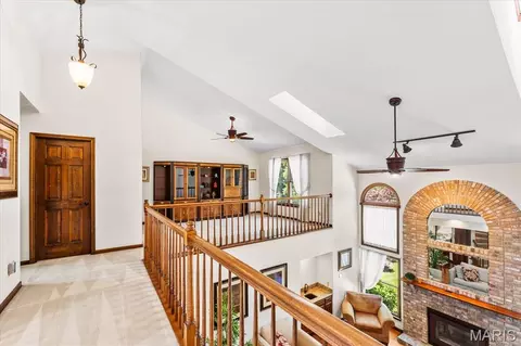 Entry Way - 9 Calypso Ct, Belleville, IL 62221 photo 7 of 7