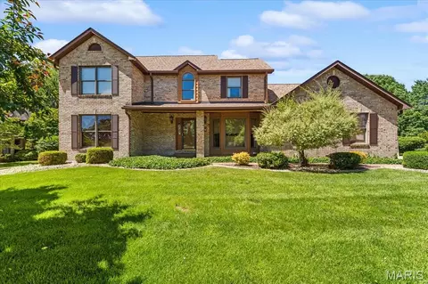 Exterior - 9 Calypso Ct, Belleville, IL 62221 photo 1 of 18
