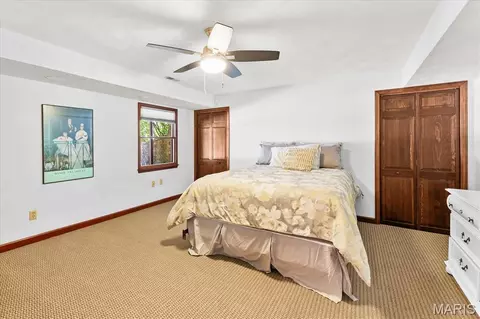 Bedroom - 9 Calypso Ct, Belleville, IL 62221 photo 7 of 8