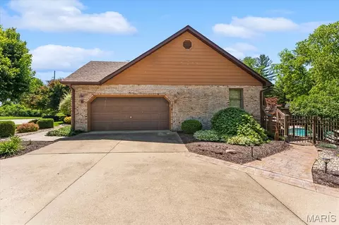 Exterior - 9 Calypso Ct, Belleville, IL 62221 photo 18 of 18