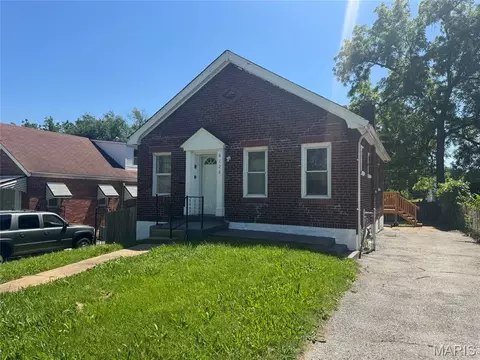 6128 Otto Ave, Pine Lawn, MO 63120