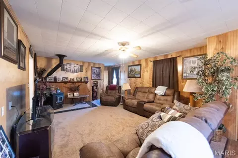 Living - Undisclosed, Rolla, MO 65401 photo 1 of 2