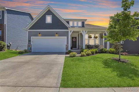 120 Cardow Dr, O'fallon, MO 63368