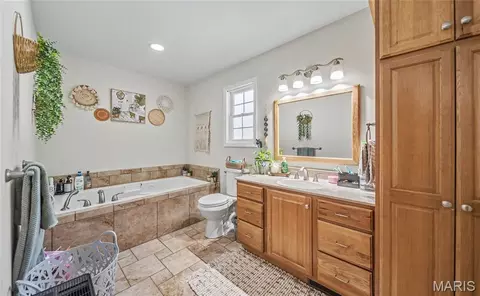 Bath - 12355 Weatherby Ct, Rolla, MO 65401 photo 1 of 3