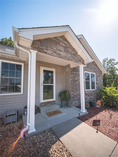 Exterior - 12355 Weatherby Ct, Rolla, MO 65401 photo 5 of 13